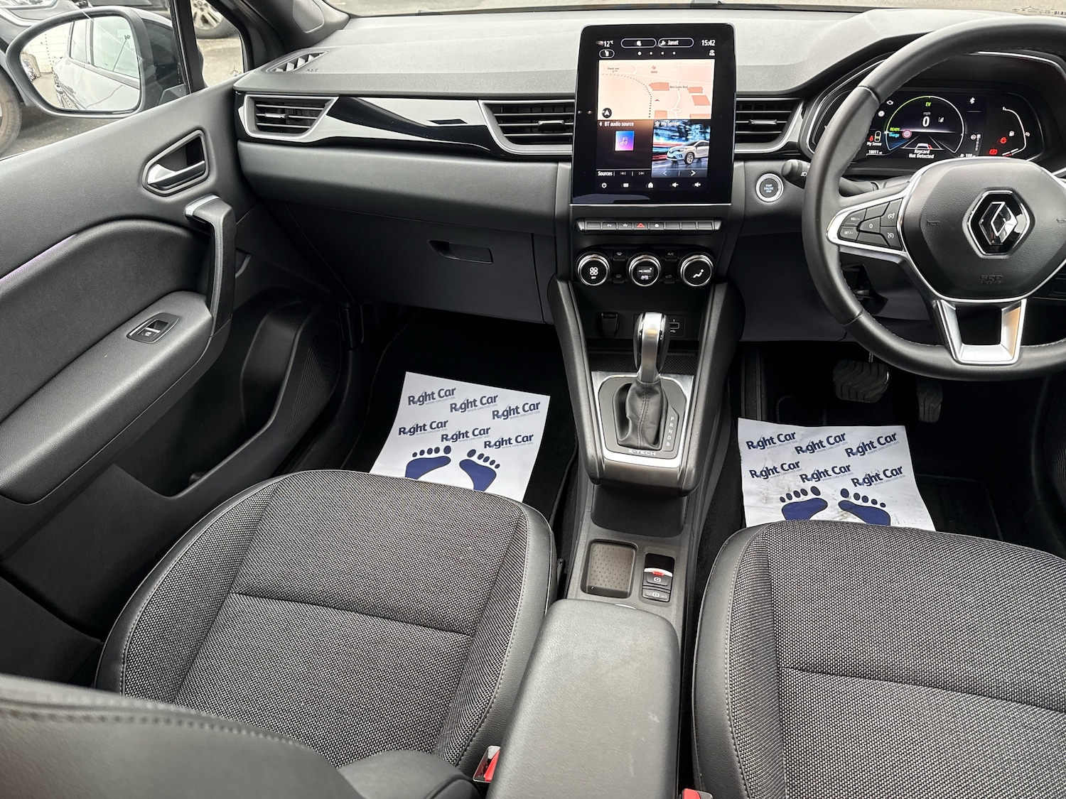 Used Renault Captur 2022 for sale - 76271740: Photo 8