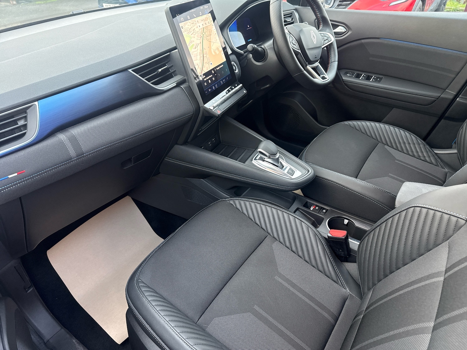 Used Renault Other 2024 for sale - 77232301: Photo 2