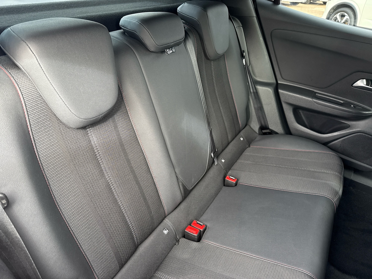 Used Vauxhall Mokka 2023 for sale - 76044732: Photo 10