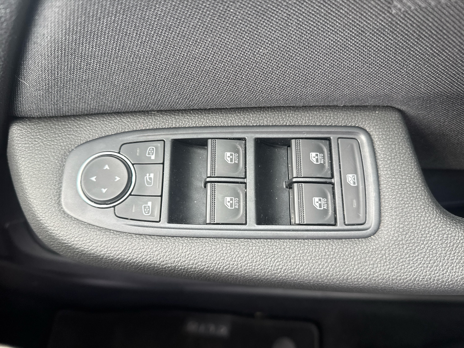 Used Renault Clio 2024 for sale - 76229538: Photo 18