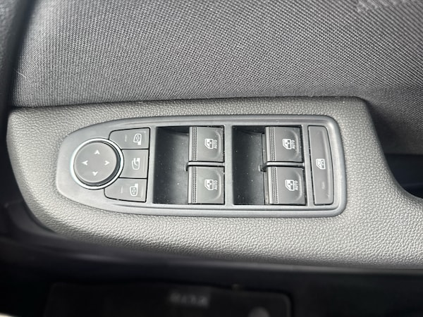 Used Renault Clio 2024 for sale - 76229538: Photo 18