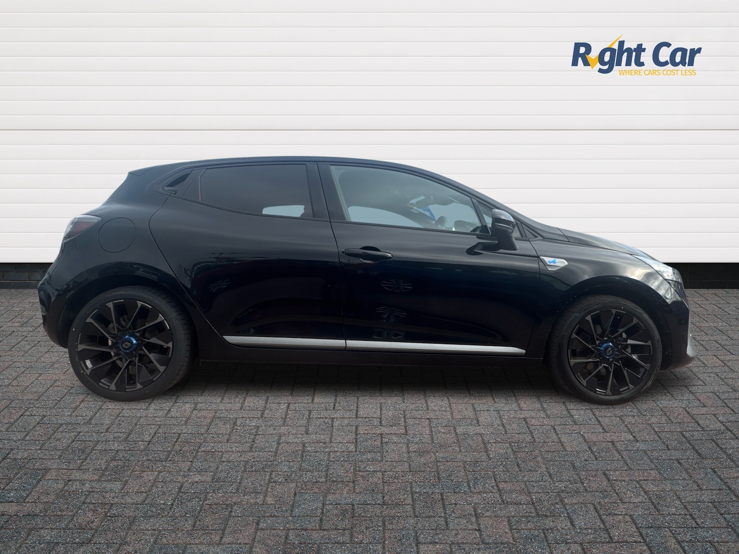 Used Renault Clio 2024 for sale - 76229538: Photo 4