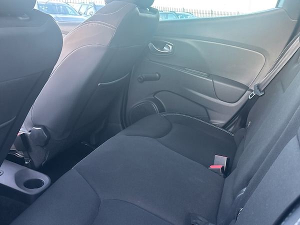 Used Renault Clio 2019 for sale - 76217373: Photo 10