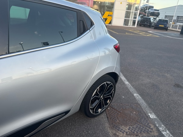 Used Renault Clio 2019 for sale - 76217373: Photo 18