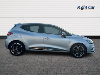 Used Renault Clio 2019 for sale - 76217373: Photo 4