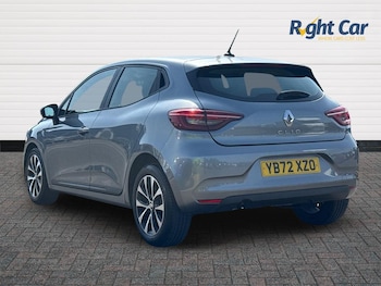 Used Renault Clio 2023 for sale - 79318938: Photo