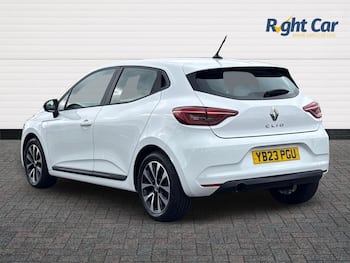 Used Renault Clio 2023 for sale - 79768985: Photo