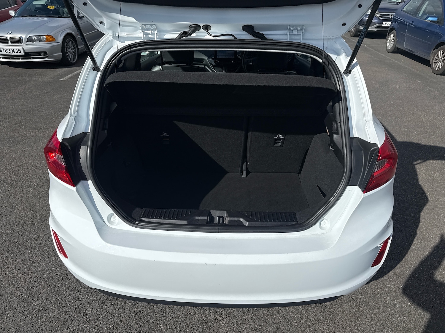 Used Ford Fiesta 2018 for sale - 78074740: Photo 9