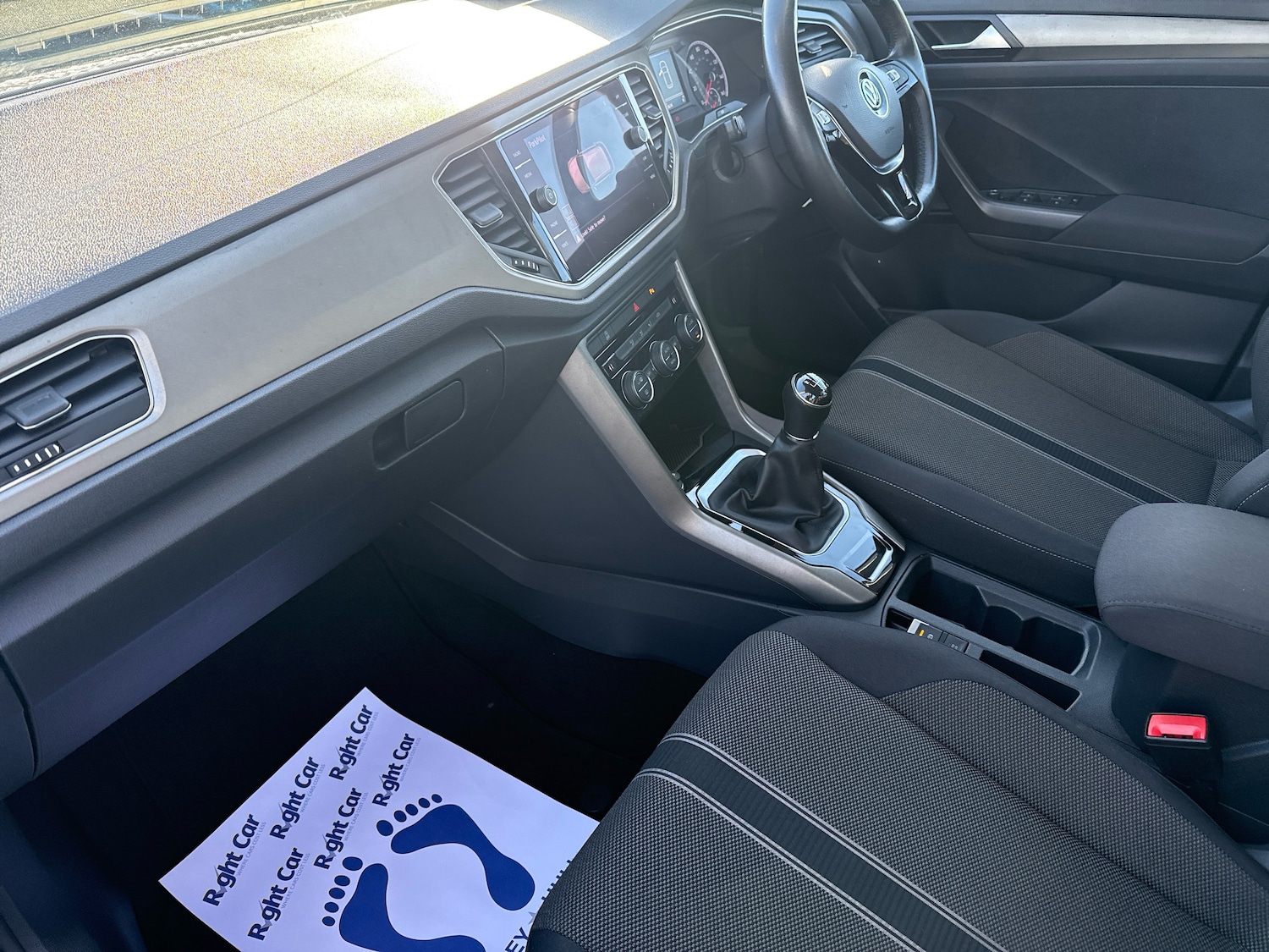 Used Volkswagen T-Roc 2020 for sale - 77560665: Photo 2