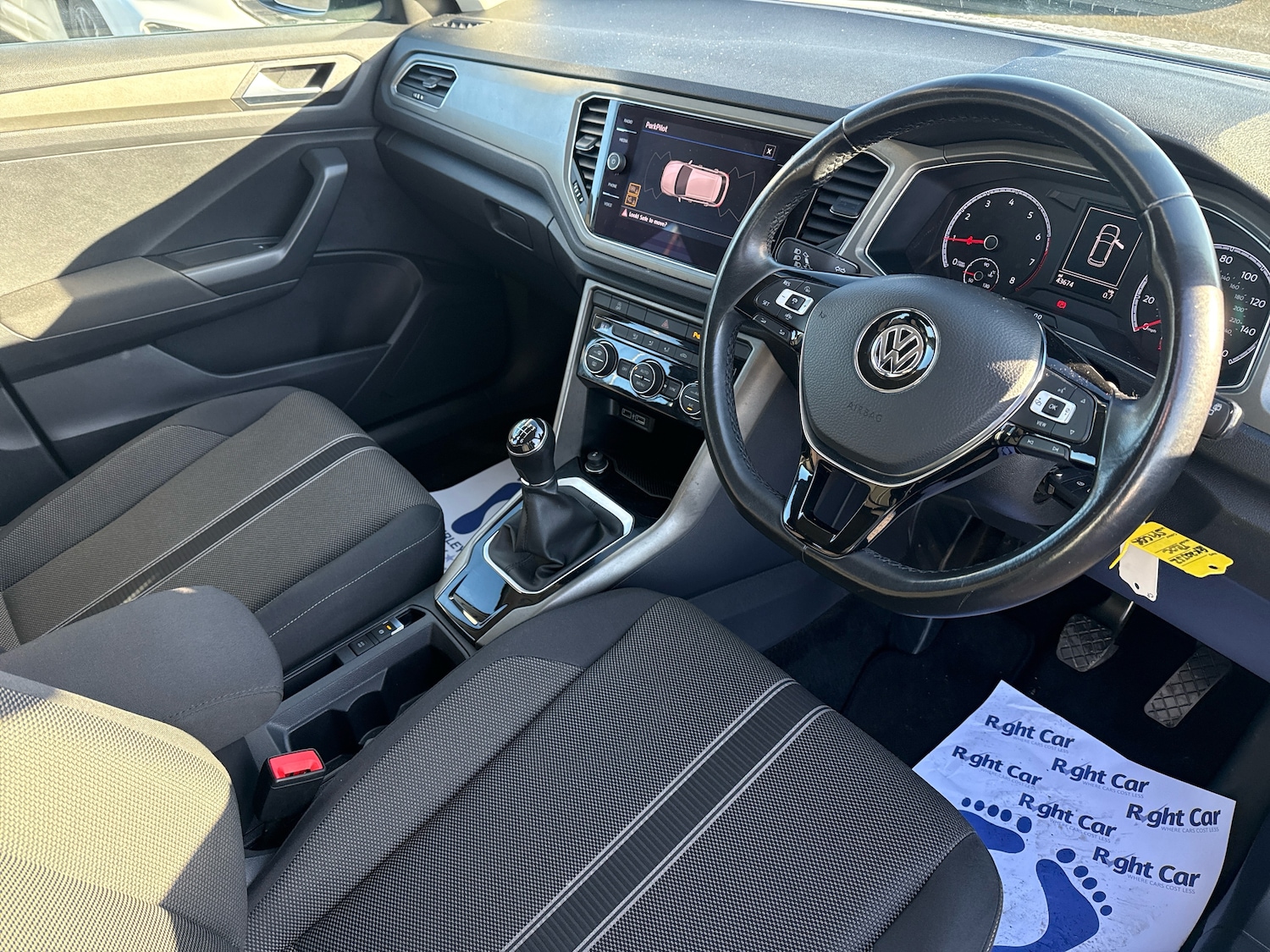 Used Volkswagen T-Roc 2020 for sale - 77560665: Photo 6