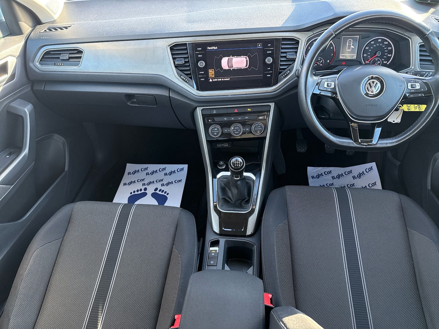 Used Volkswagen T-Roc 2020 for sale - 77560665: Photo 8