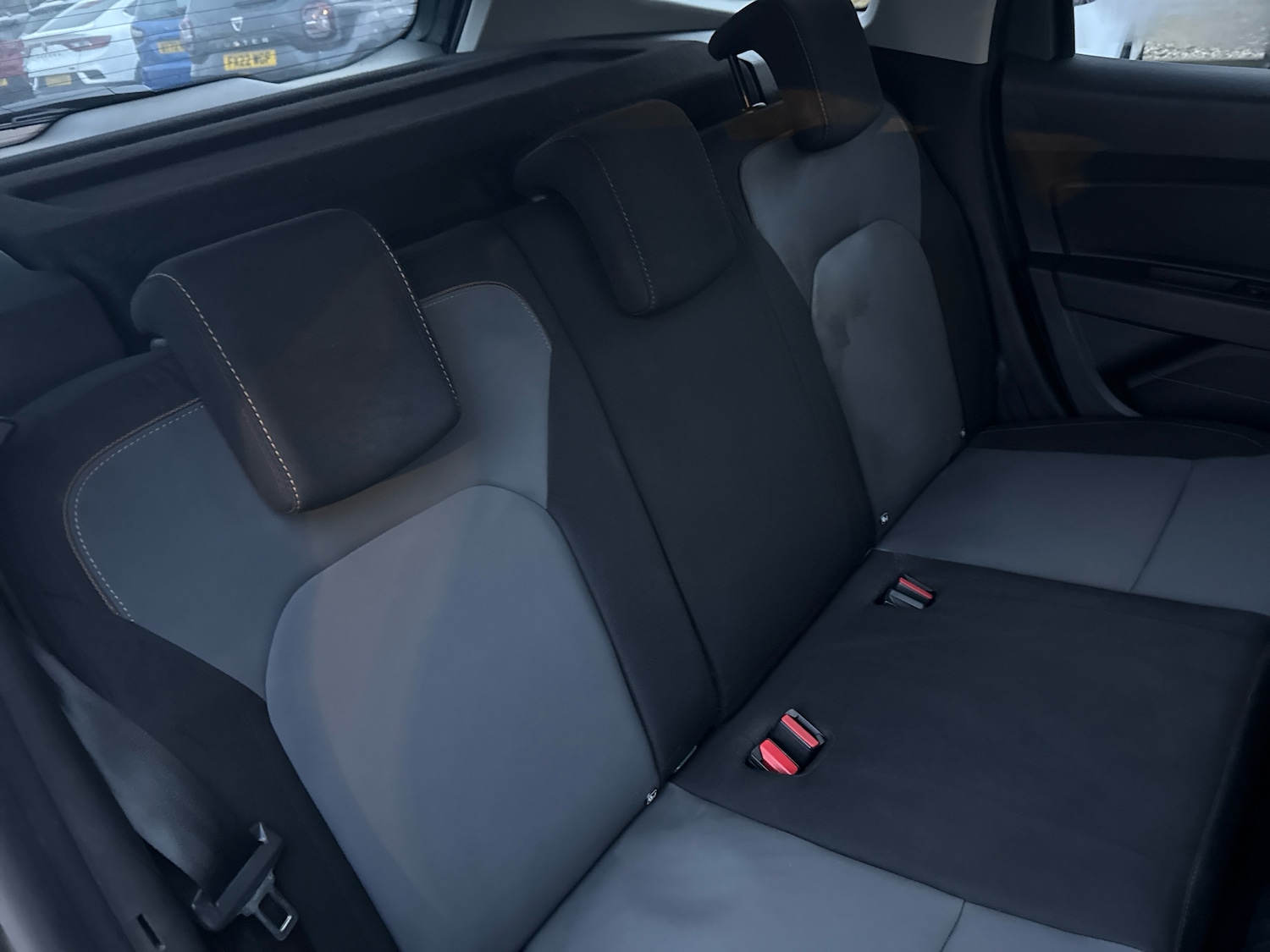 Used Dacia Duster 2023 for sale - 77205779: Photo 10