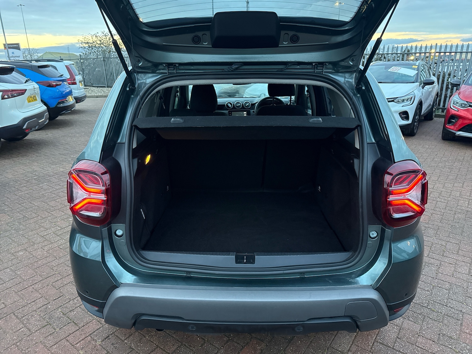 Used Dacia Duster 2023 for sale - 77205779: Photo 9