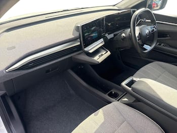 Used Renault Megane 2023 for sale - 79782731: Photo