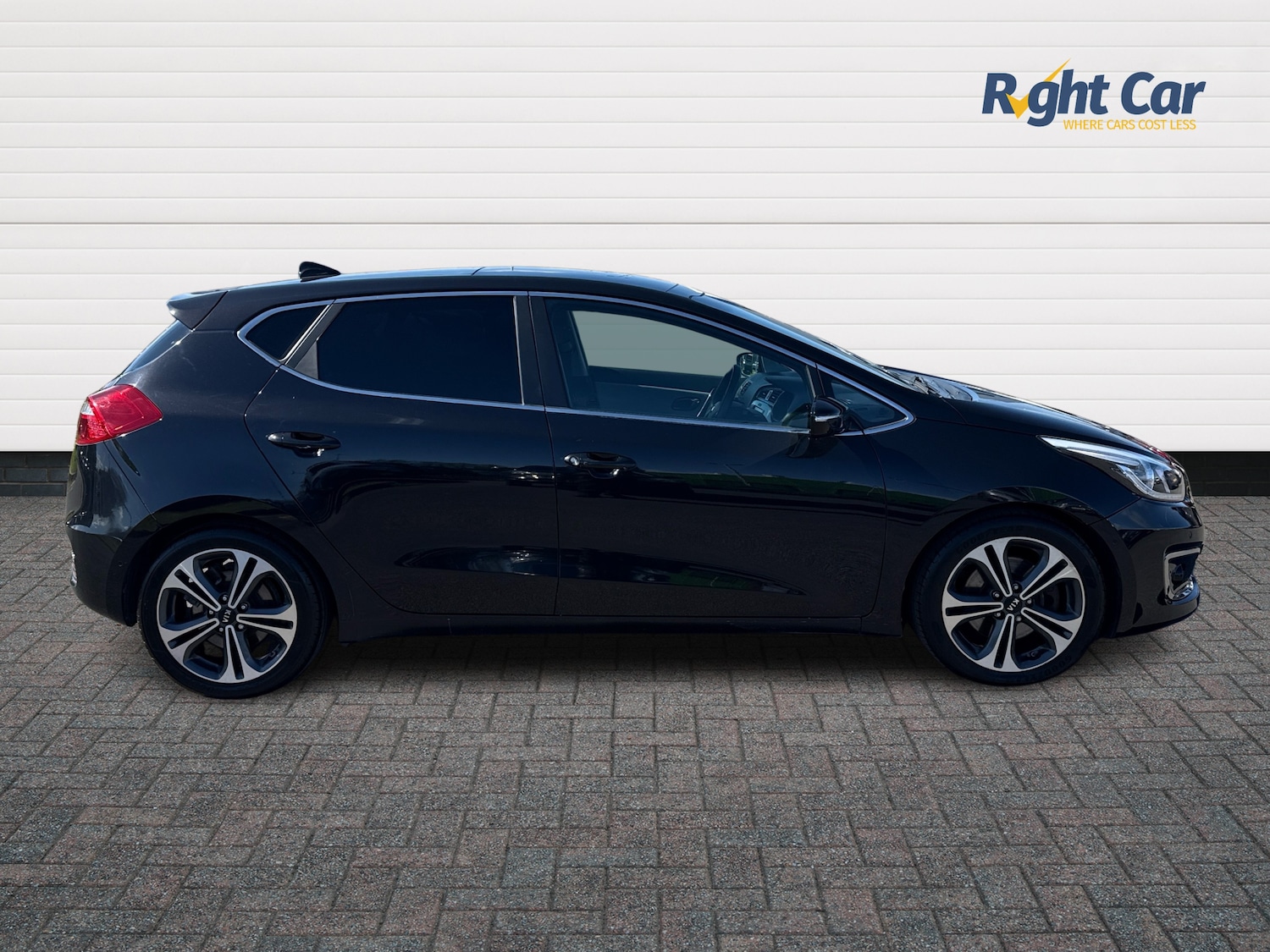 Used Kia Ceed 2017 for sale - 78036855: Photo 4