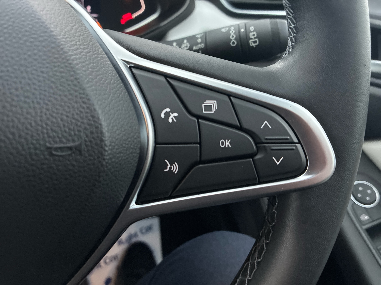 Used Renault Clio 2023 for sale - 77499777: Photo 28