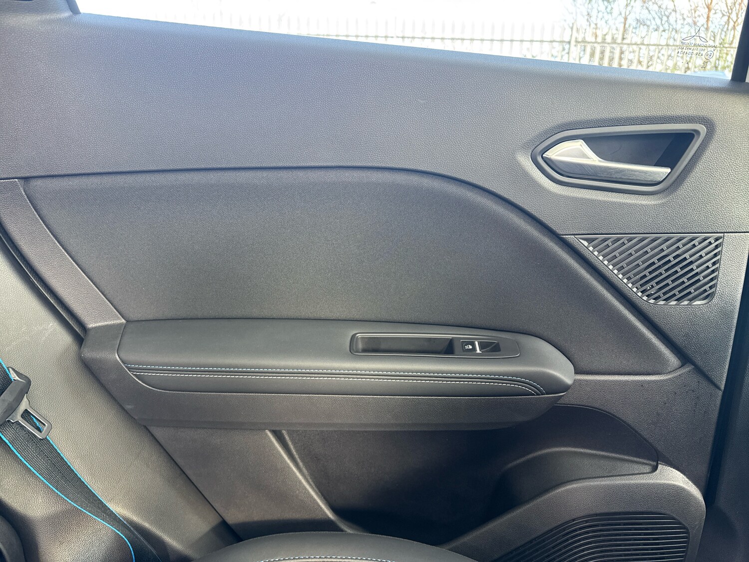 Used Renault Other 2025 for sale - 77841636: Photo 11