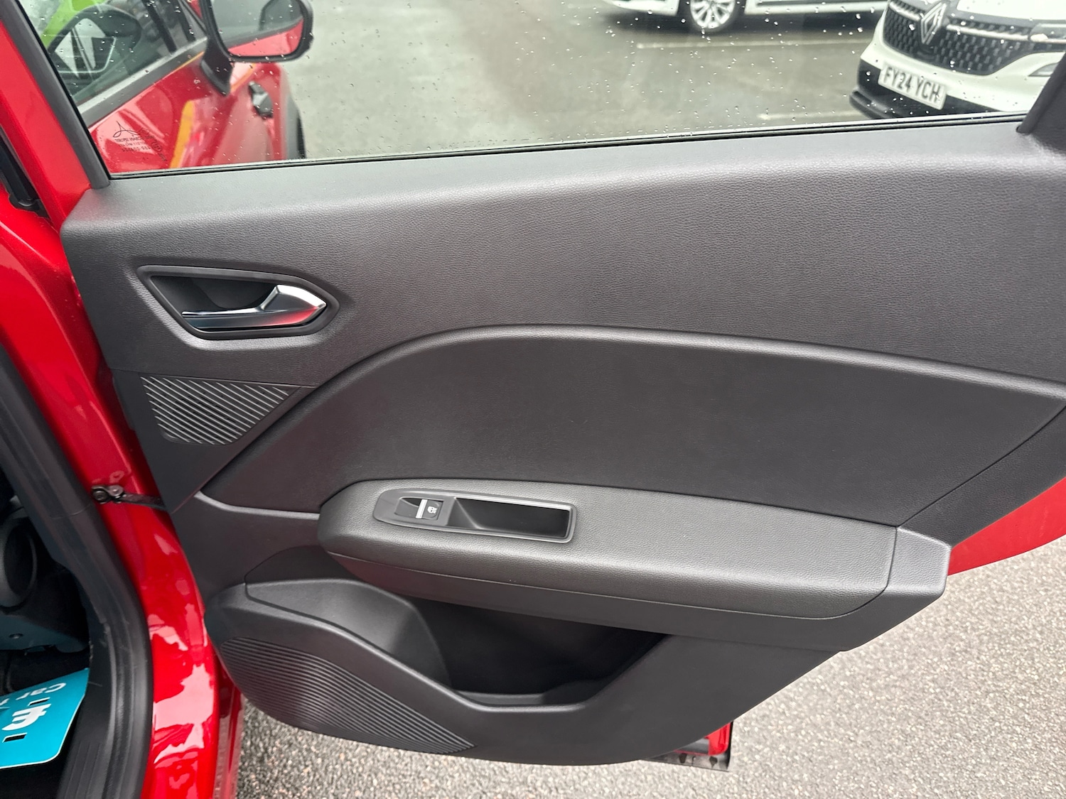 Used Renault Captur 2025 for sale - 77218894: Photo 11