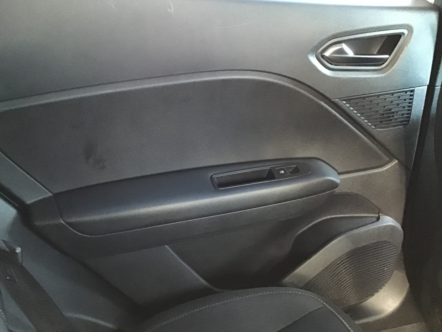 Used Renault Captur 2021 for sale - 78022355: Photo 11