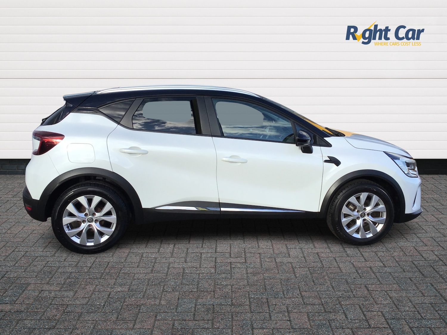 Used Renault Captur 2021 for sale - 78022355: Photo 4