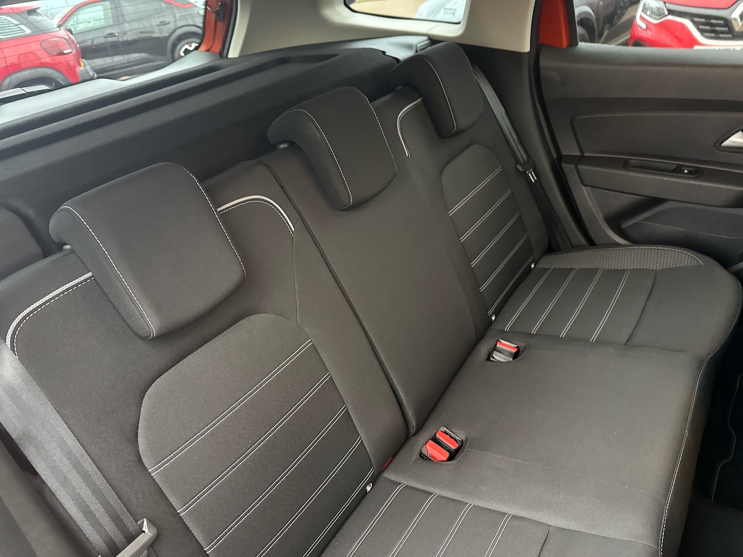 Used Dacia Duster 2024 for sale - 76977944: Photo 10