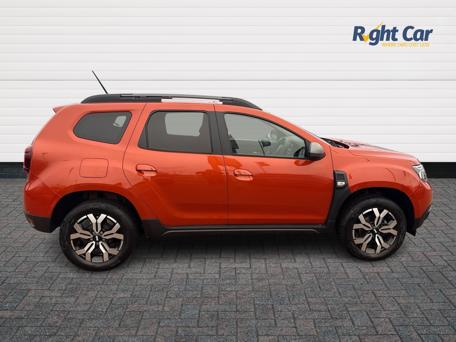 Used Dacia Duster 2024 for sale - 76977944: Photo 4