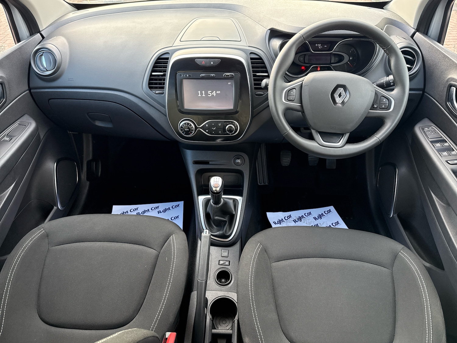 Used Renault Captur 2018 for sale - 76474738: Photo 8