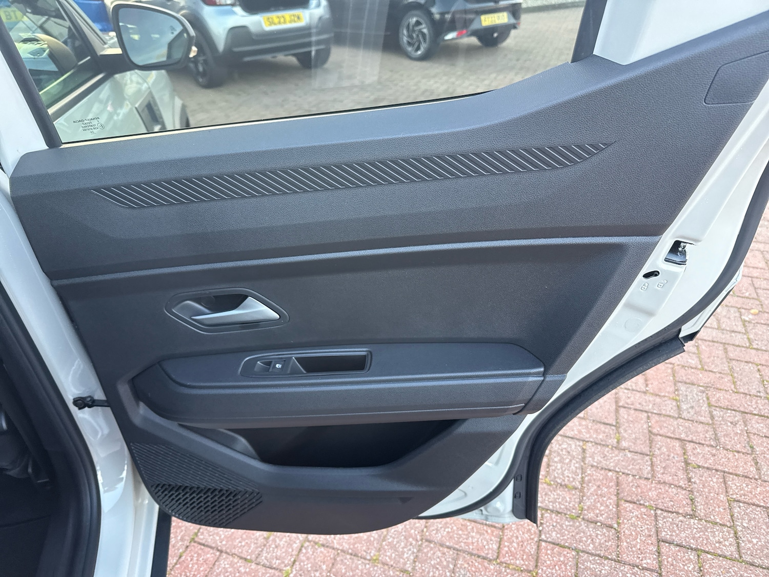 Used Dacia Duster 2025 for sale - 76574853: Photo 11