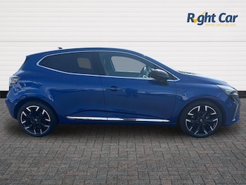 Used Renault Clio 2025 for sale - 79305885: Photo