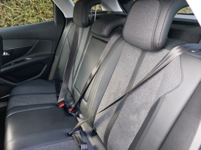 Used Peugeot 3008 2019 for sale - 76907263: Photo 6