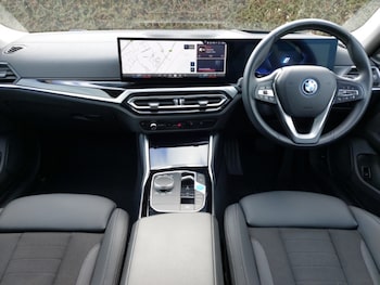 Used BMW i4 2023 for sale - 77352612: Photo