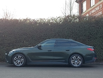 Used BMW i4 2023 for sale - 77352612: Photo