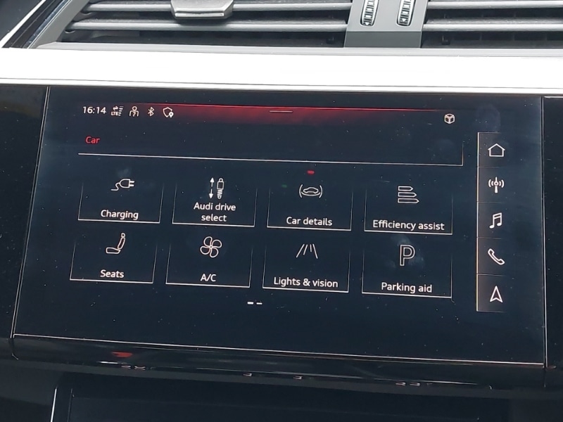 Used Audi e-tron 2023 for sale - 78169528: Photo 13