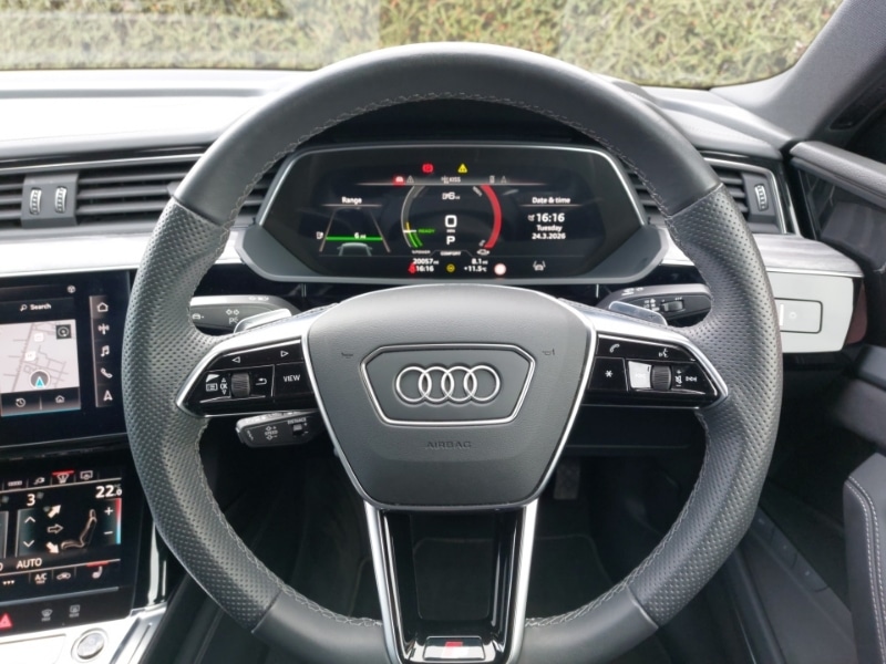 Used Audi e-tron 2023 for sale - 78169528: Photo 17