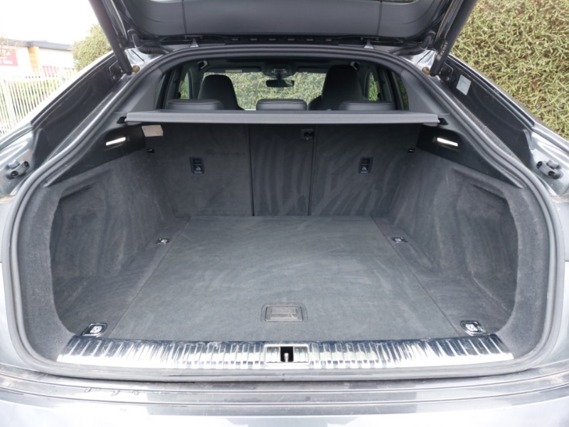 Used Audi e-tron 2023 for sale - 78169528: Photo 8