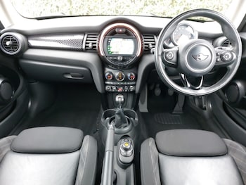 Used MINI Cooper 2018 for sale - 78490135: Photo