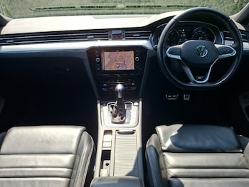 Used Volkswagen Passat 2021 for sale - 78953142: Photo
