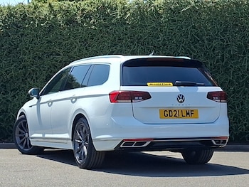 Used Volkswagen Passat 2021 for sale - 78953142: Photo