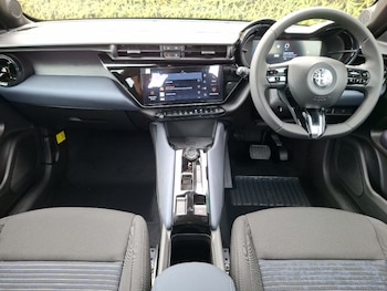Used Alfa Romeo Junior 2026 for sale - 79555450: Photo