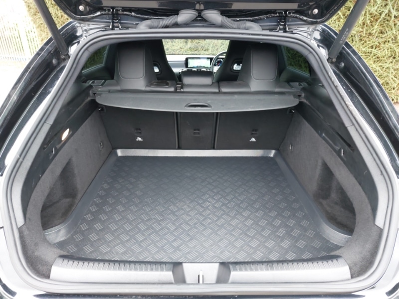 Used Mercedes-Benz CLA 2021 for sale - 76282310: Photo 8