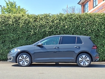 Used Volkswagen Golf 2020 for sale - 79247223: Photo