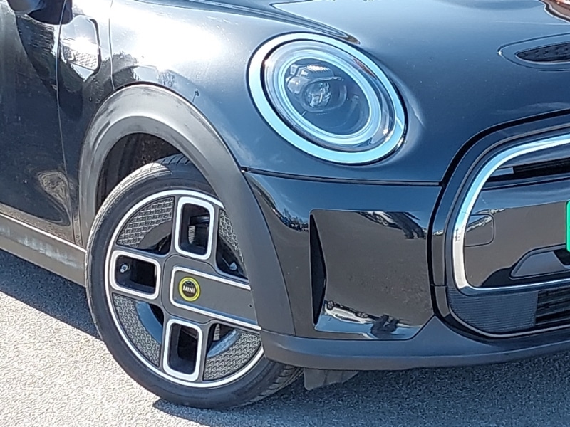 Used MINI Hatch 2023 for sale - 77922199: Photo 9