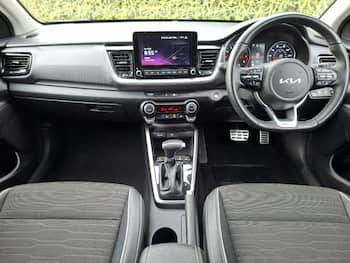 Used Kia Stonic 2023 for sale - 79627204: Photo