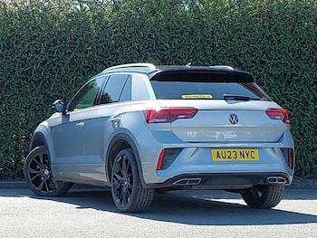 Used Volkswagen T-Roc 2023 for sale - 78355594: Photo