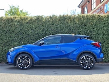 Used Toyota C-HR 2022 for sale - 79659735: Photo