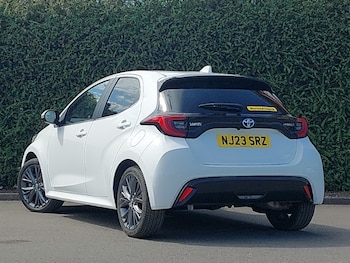 Used Toyota Yaris 2023 for sale - 78355618: Photo