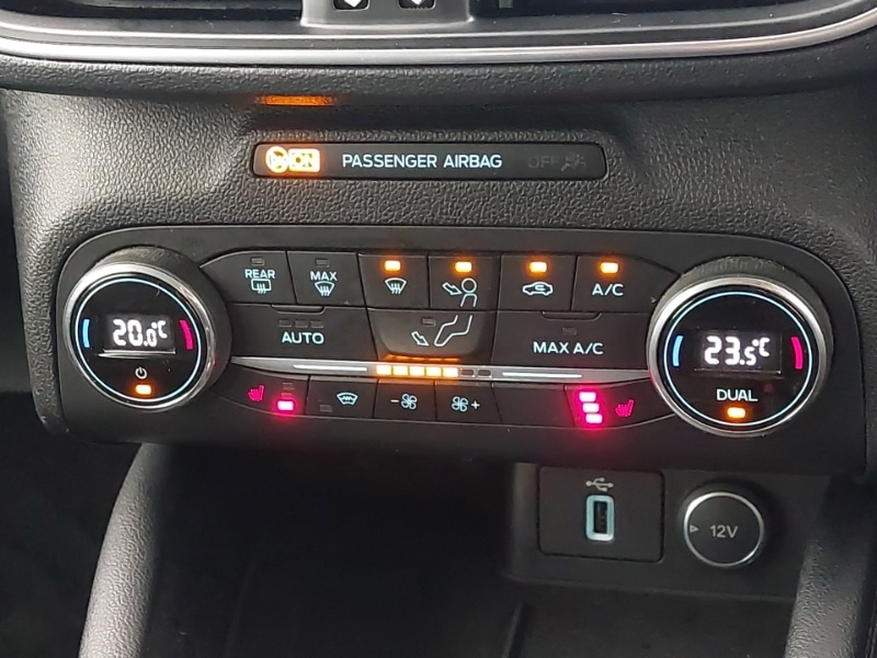 Used Ford Focus 2018 for sale - 76763967: Photo 16