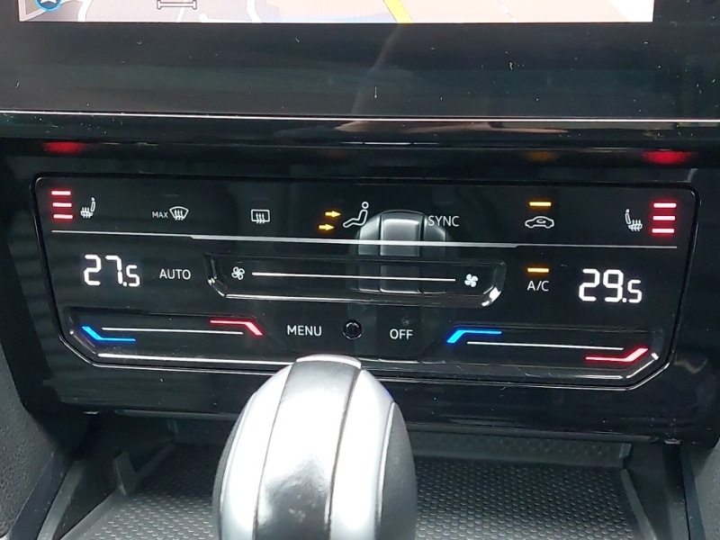 Used Volkswagen Passat 2022 for sale - 77623420: Photo 16