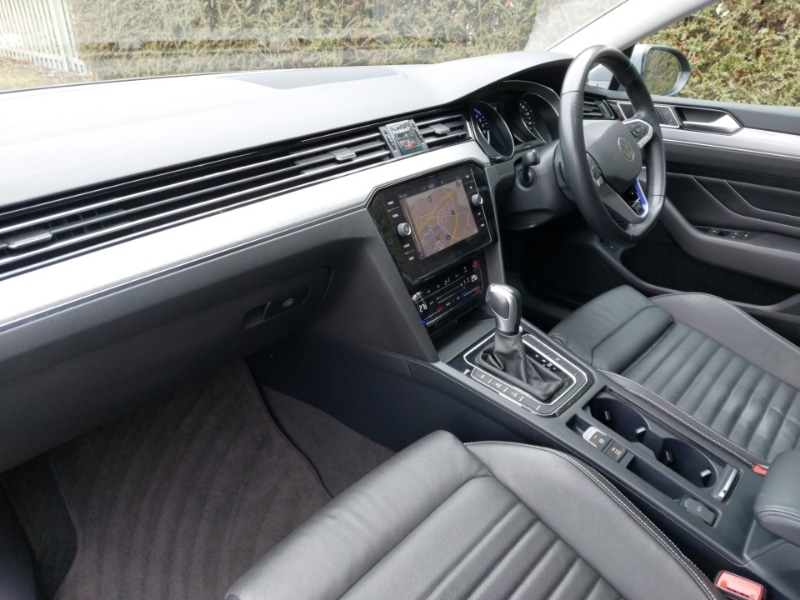 Used Volkswagen Passat 2022 for sale - 77623420: Photo 5