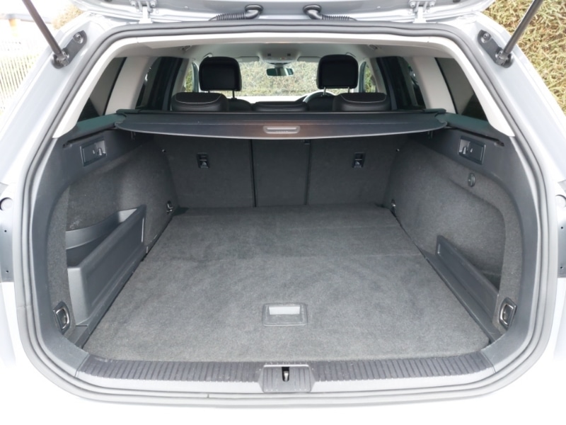 Used Volkswagen Passat 2022 for sale - 77623420: Photo 8